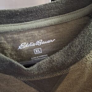 Eddie Bauer Men's Green Long Sleeve